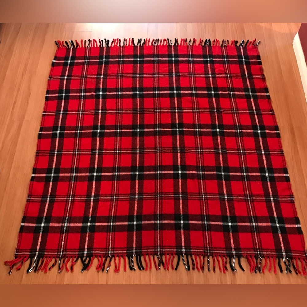 Faribault Woolen Mills 100% Acrylic Red Tartan Plaid Throw Blanket 53”x54” VTG